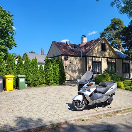 Sunnyhouse Jūrkalne Exterior foto